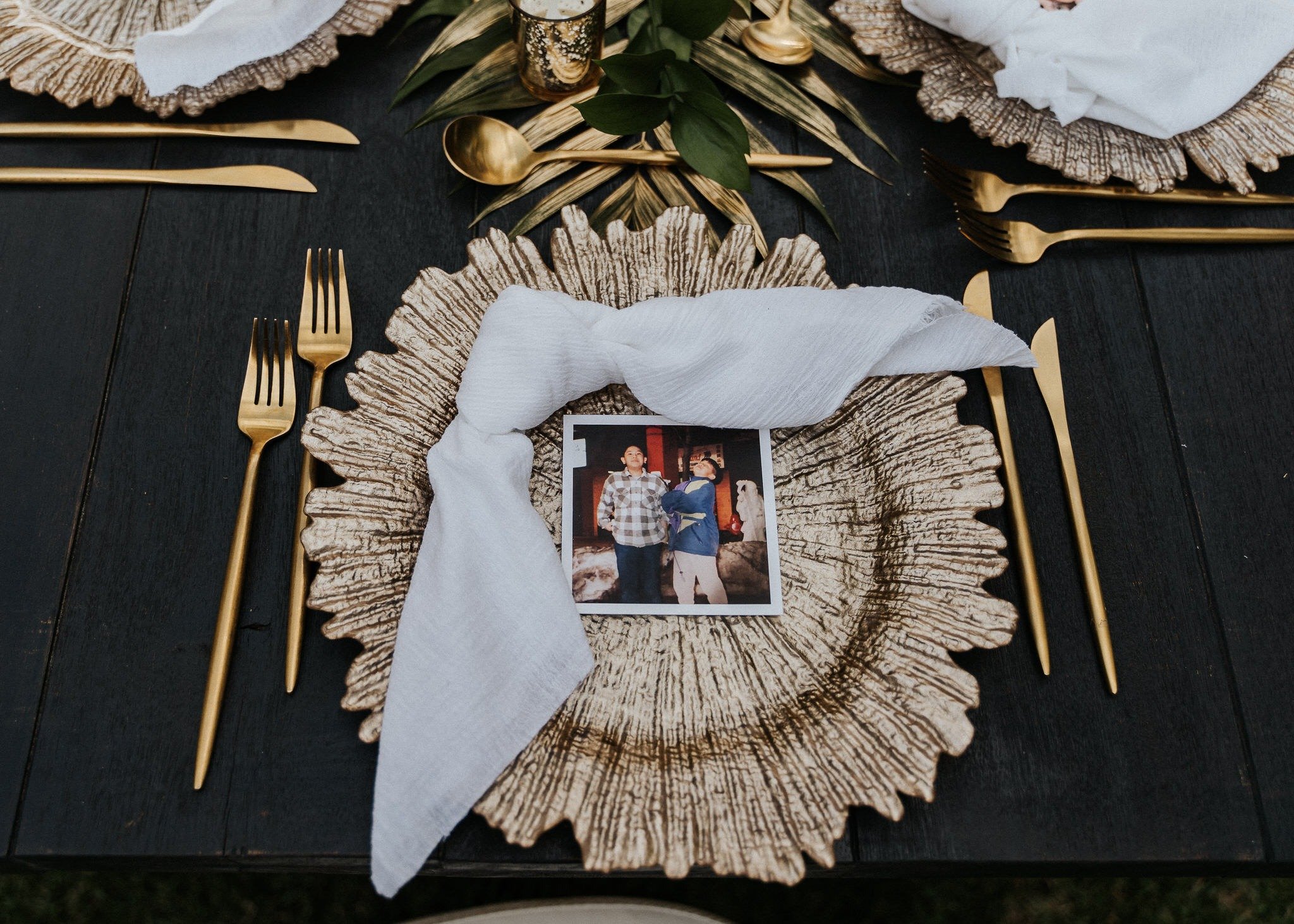 tie napkin photo polaroid