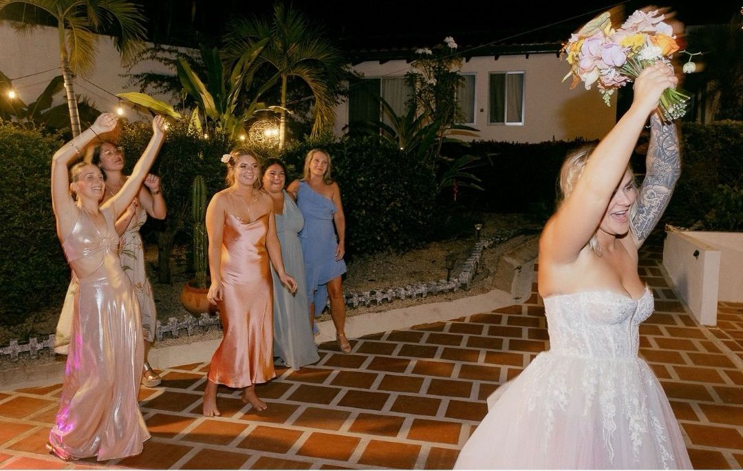 Breanna + Oscar - reception highlights - lightning - wedding cake - first dance